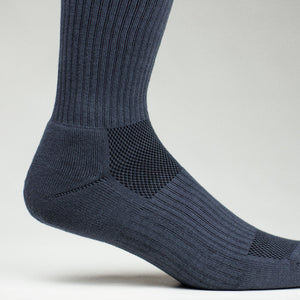 Clay Active grey men's athletic sock close of ventilation panels.